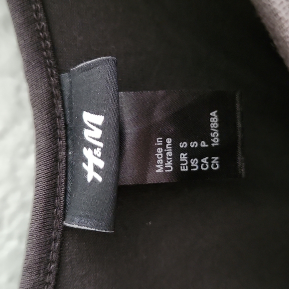 H&M- Mini Dress - Picture 3 of 4